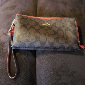 Coach wallet/wristlet